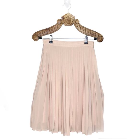 Club Monaco Skirt Cream Neutral Blush Accordion Pleated Midi Chiffon NEW 2 - Picture 9 of 9